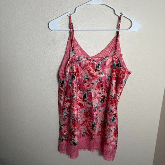 Venus Tank Top Women's XL Pink V-Neck Cami Satin Colorful Printed Adjustable - Picture 4 of 8